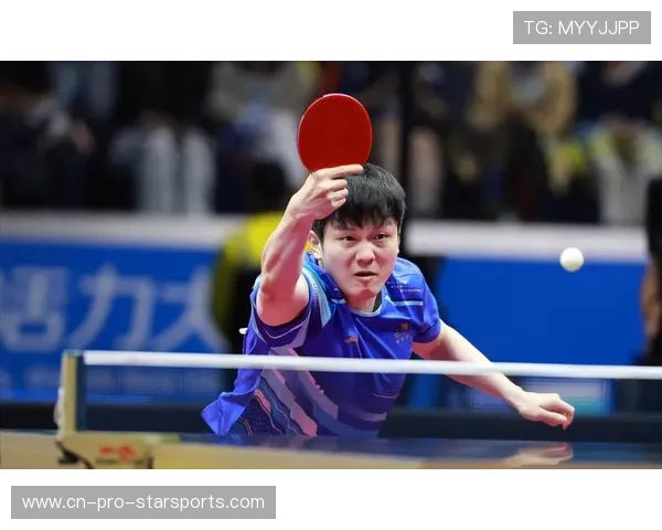 樊振东反手神球惊艳尹航，状态强势回归，樊振东反手攻球视频