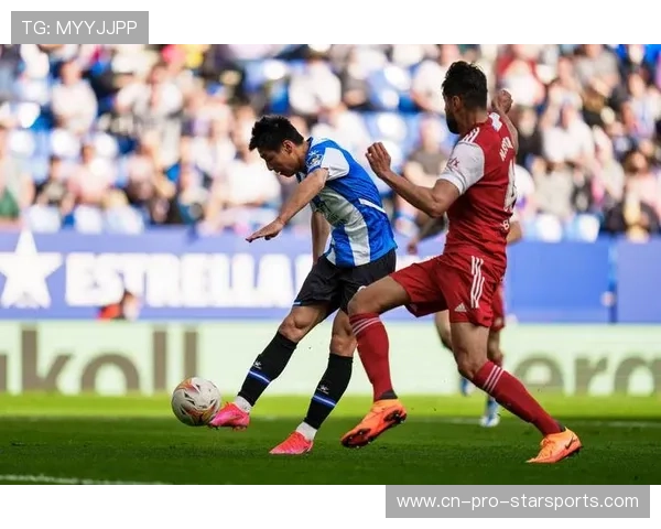 球队计划重塑边路体系，提升转换速度，足球边路突破集锦